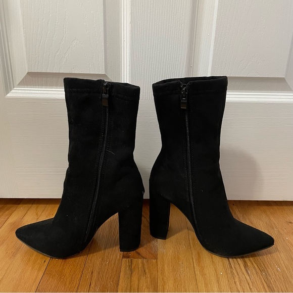 Faux suede bootie heels - Picture 2 of 4